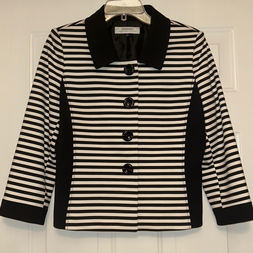 Tahari Monochrome Striped Blazer 8 Snaps Tailored Career Lined Vintage Jacket